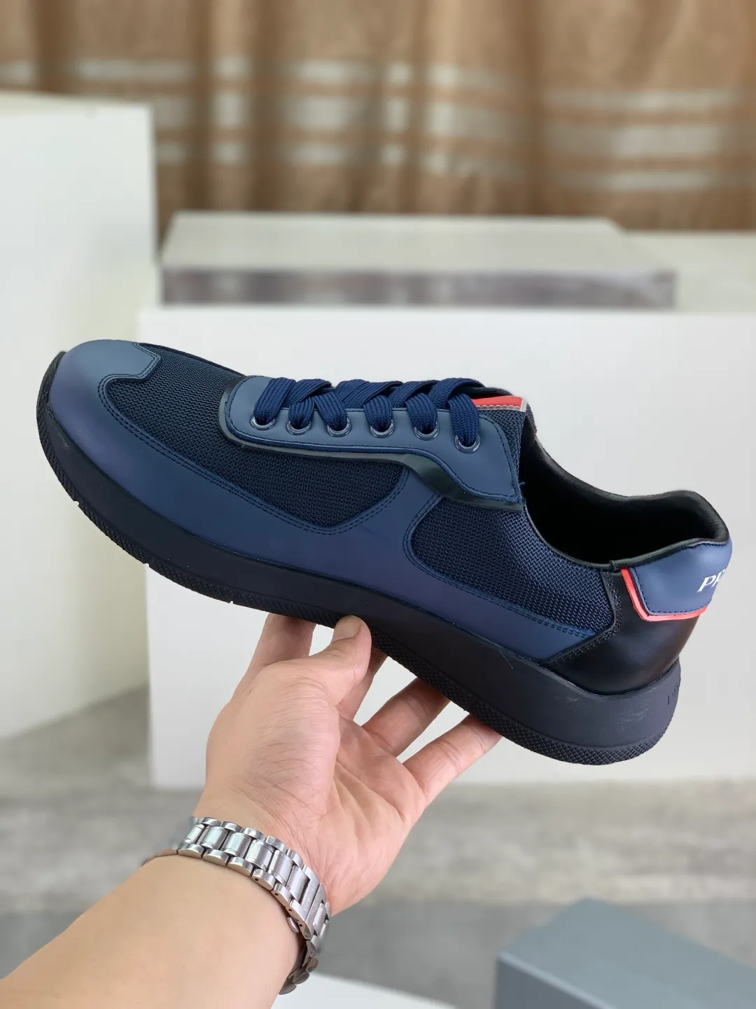 Men's men's shoes💰P580💰【New model】Top quality, new popular models on the official website, which will never go out of style for a century,🆘 The trendy brand (Prada) mainly promotes popular models, avant-garde and versatile fashionable men's shoes, private version molding, cowhide surface splicing 1:1 oil edge processing... fashionable and simple, original imported cowhide interior cowhide feet; the atmosphere and personality are more fashionable, eye-catching and pursuing class. It will subvert old ideas and be a must-have for fashionistas who want to spend time with you! Must keep it! High-end comfort, high-end quality workmanship. Size: 38-44 Various colors available. full package
